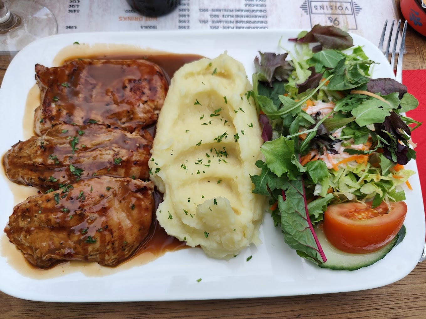 Restaurant 9 et Voisins à Bruxelles, Belgique — photo 6