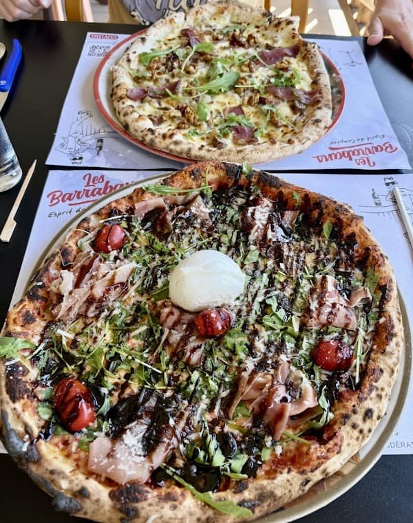 Restaurant Abri joli / Mam’zelle Pizza Sainte-Anne à Saint-Benoît, La Réunion