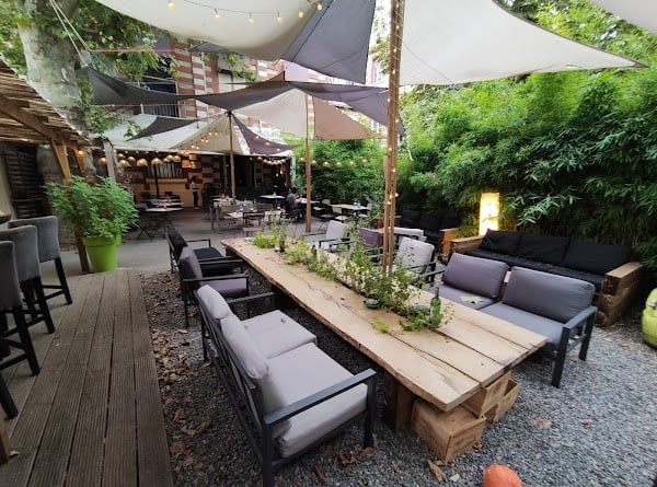 Absinthe restaurant à Saint-Étienne, France