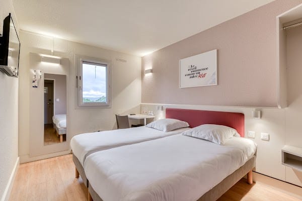 Restaurant ACE Hôtel Travel Fabrègues – A9 Montpellier Sud à Fabrègues, France