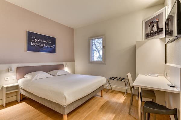 Restaurant ACE Hôtel Travel Fabrègues – A9 Montpellier Sud à Fabrègues, France