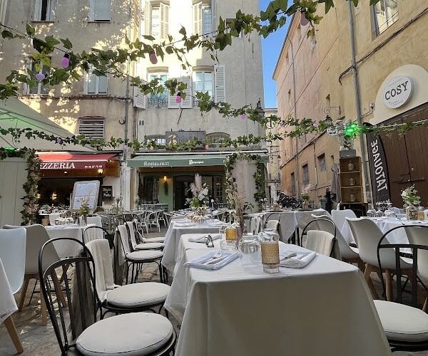Restaurant AREV à Aix-en-Provence, France
