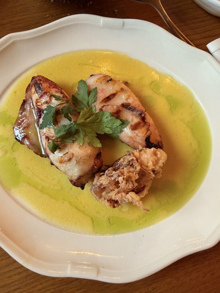 Atypic Restaurant Bar