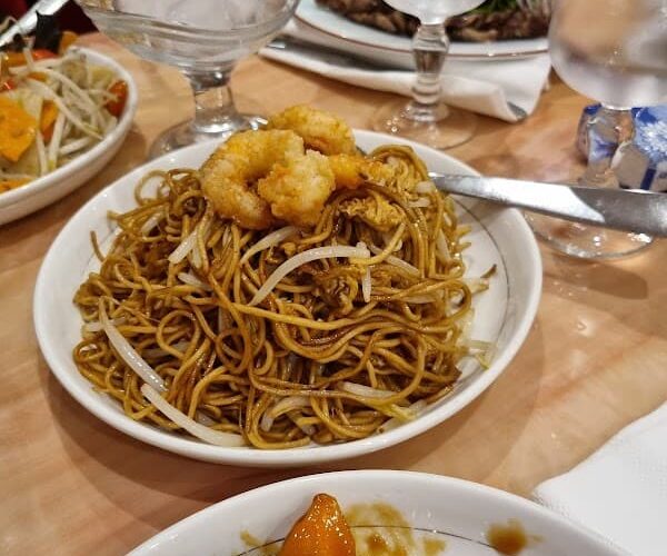 Restaurant Au Bon Royal à Drancy, France