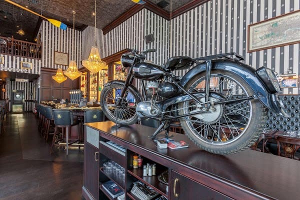 Restaurant Au Bureau – Pub et Brasserie à Gazeran, France