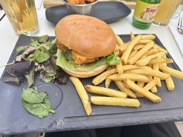 Restaurant Au Bureau – Pub et Brasserie à Millau, France