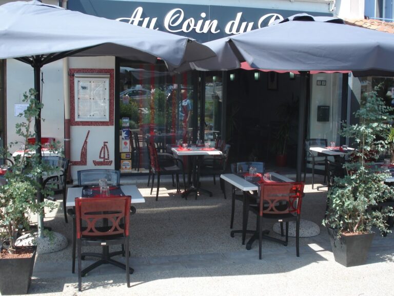 Restaurant Au Coin du Pont à Martigues, France — photo 1