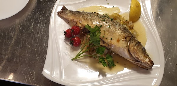 Restaurant Au Général Hoche à Pantin, France