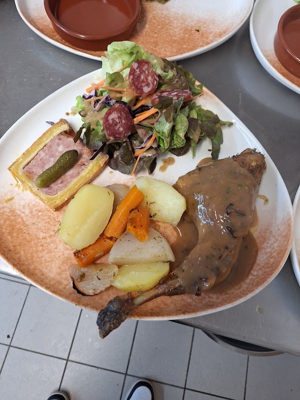 Restaurant Auberge de la Borie Blanque à Millau, France