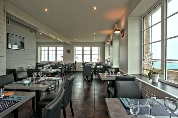 Restaurant Auberge des Grottes à La Hague, France