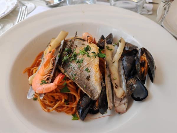 Restaurant Auberge du Port à Bandol, France