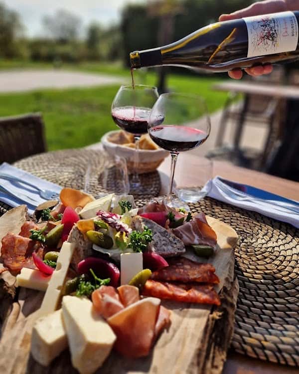 Restaurant Auberge du Pressoir Lucey à Lucey, France