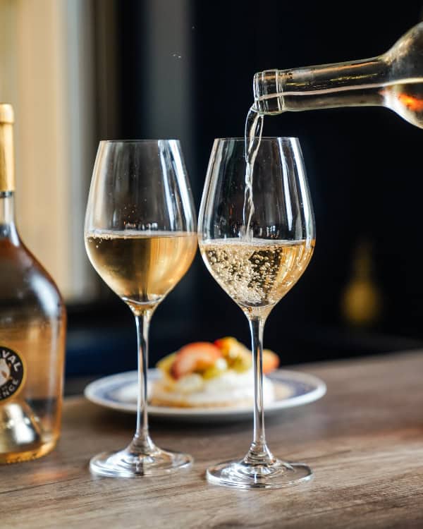 Restaurant Aux 3 acteurs à Le Plessis-Robinson, France