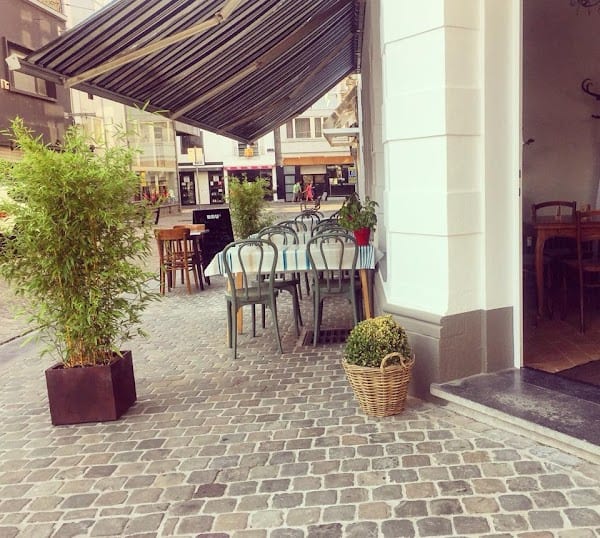 Restaurant Aux alentours à Verviers, Belgique