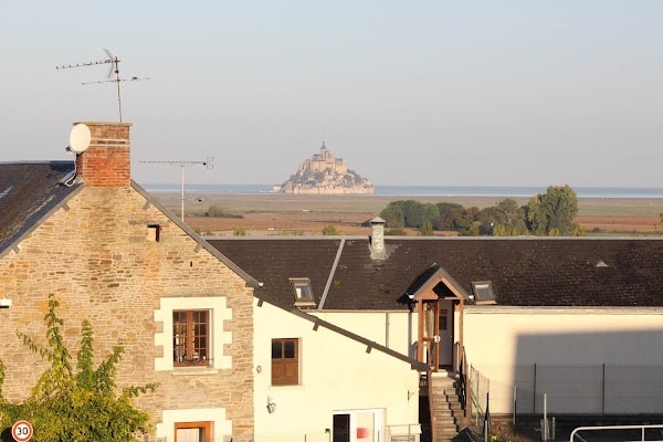 Restaurant Aux Chambres du Mont à Huisnes-sur-Mer, France