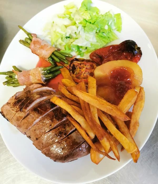 Restaurant Aux Délices – Fanny & Ricko à Pons, France