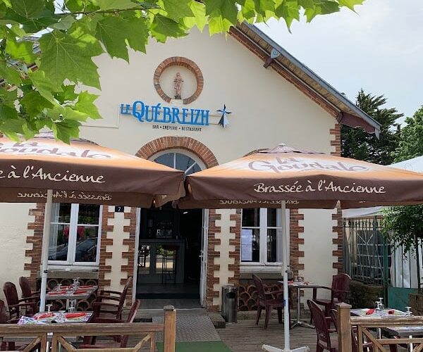 Bar-Crêperie-Restaurant Le Québreizh à Clisson, France