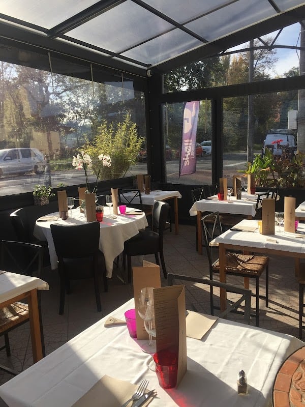 Restaurant Bar Le Beau Soleil à Gradignan, France