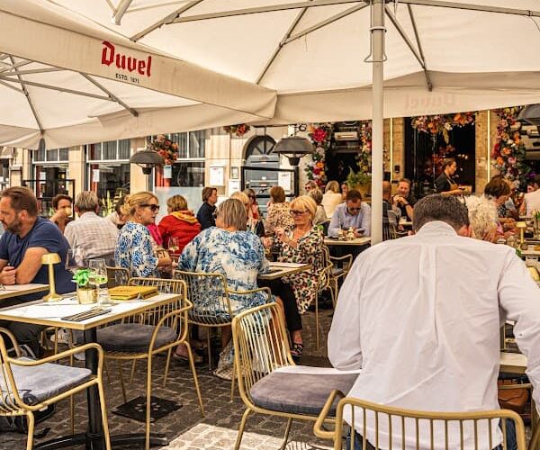 Restaurant Bar Louis à Louvain, Belgique