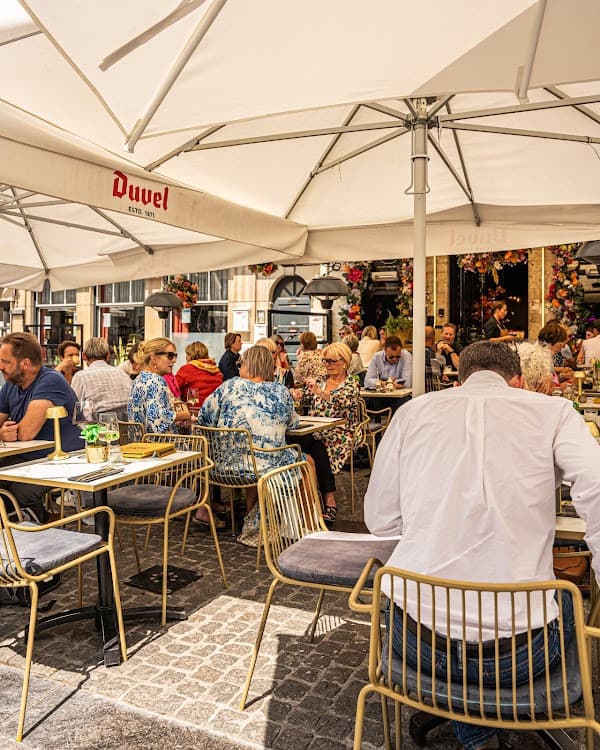 Restaurant Bar Louis à Louvain, Belgique