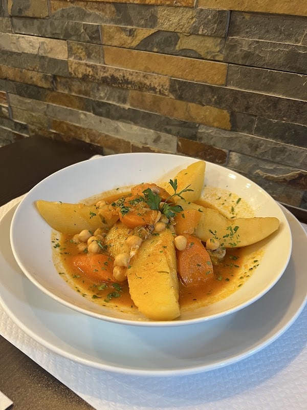 Restaurant BB grill à Drancy, France