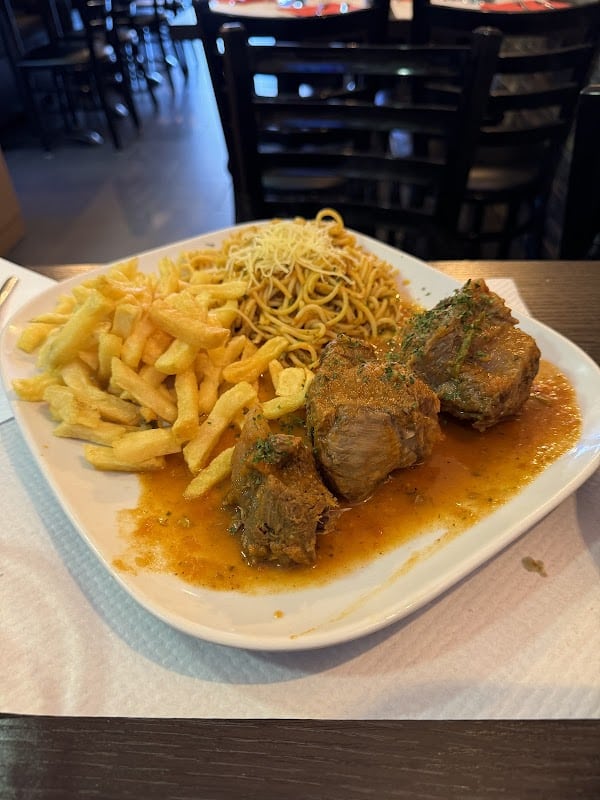 Restaurant BB grill à Drancy, France