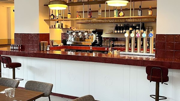 Restaurant Brasserie Bonheur à Clamart, France