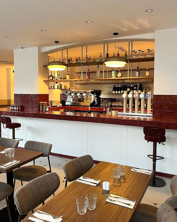 Restaurant Brasserie Bonheur à Clamart, France