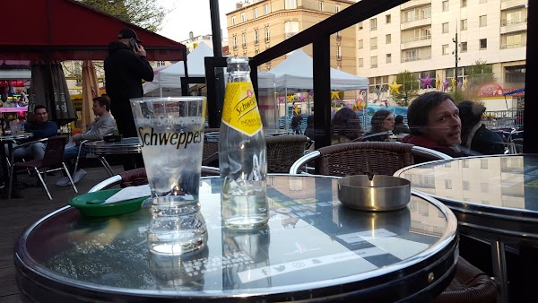 Restaurant Brasserie de l’Hôtel de Ville à Clamart, France