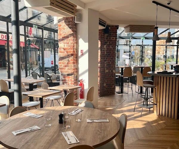 Restaurant Brasserie Le Clamart à Clamart, France