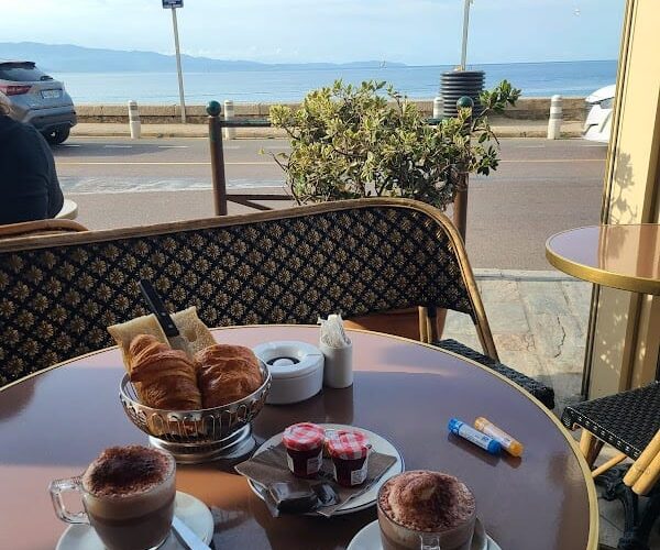Restaurant Brasserie Le Lamparo à Ajaccio, France