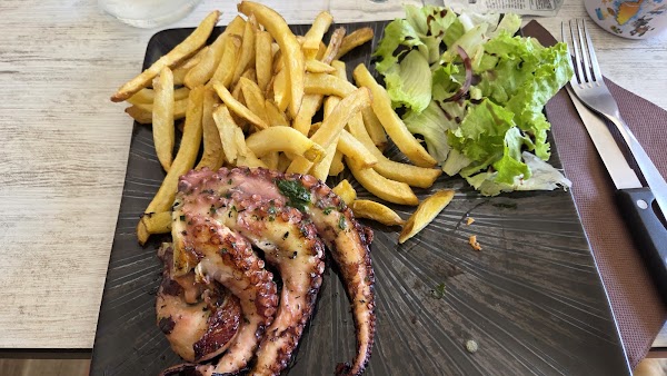 Restaurant Brasserie L’endroit à Martigues, France