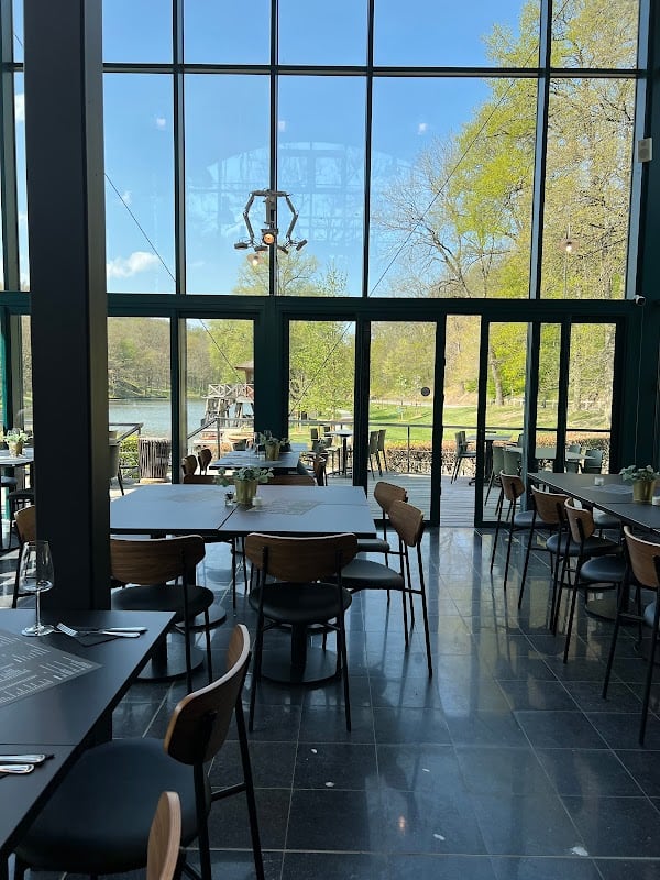 Restaurant Brasserie sur l’ Ô au Domaine de Chevetogne à Ciney, Belgique
