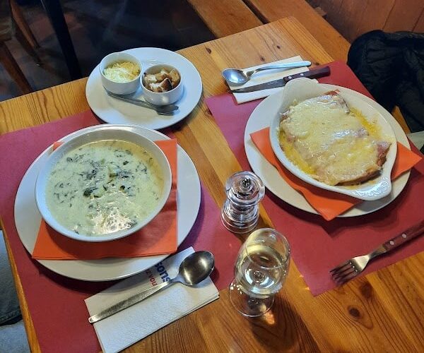 Restaurant Buvette de La Chia à Bulle, Suisse