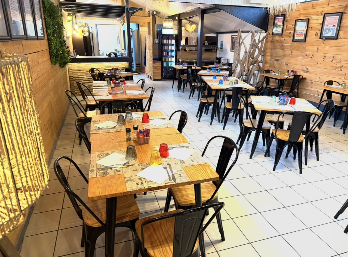 Restaurant Cabane Océane à Lège-Cap-Ferret, France — photo 3