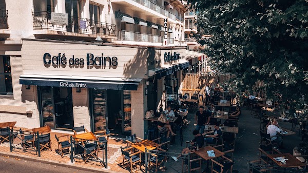 Restaurant Café des Bains à Saint-Raphaël, France