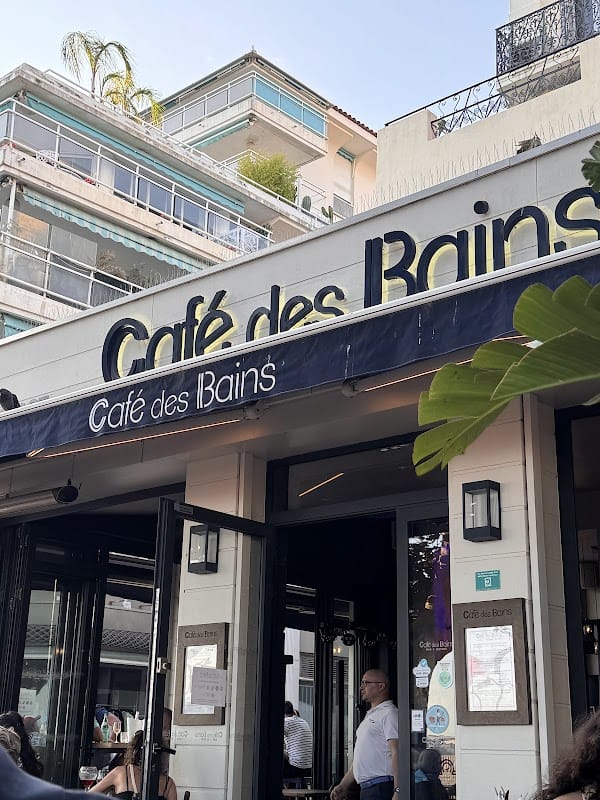 Restaurant Café des Bains à Saint-Raphaël, France
