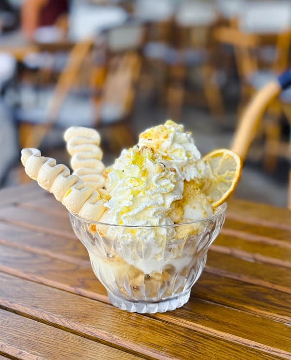 Restaurant Café Nomy Saint-Raphaël à Saint-Raphaël, France