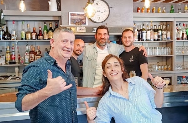 Restaurant Café Saint-Pierre à Maubec, France