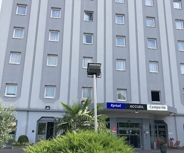 Restaurant Campanile Le Blanc Mesnil à Le Blanc-Mesnil, France