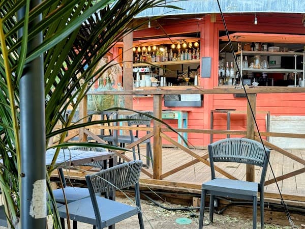 CAP SUNSET – Bar / Restaurant / Tapas à Saint-Paul, La Réunion