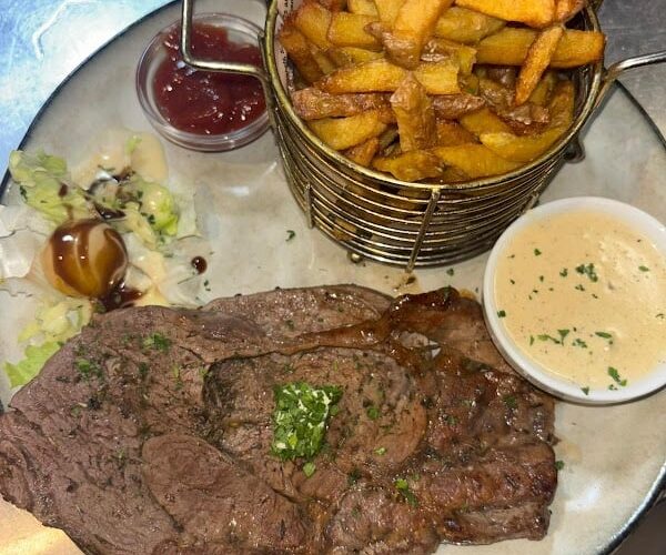 Restaurant Central Coffee à Le Blanc-Mesnil, France