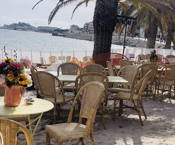 Restaurant C’est la Vie Plage l Bandol à Bandol, France