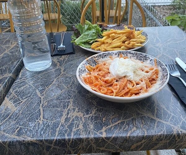 Restaurant Chez GIGI à Pantin, France