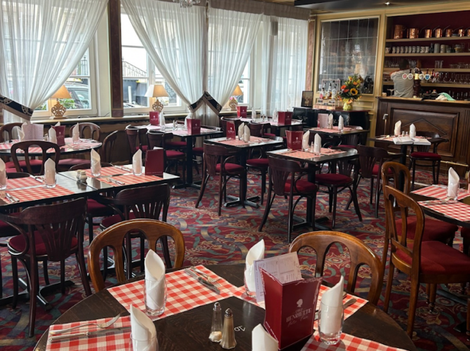 Restaurant Chez Henriette, Bouillon – Bistrot Français à Phalsbourg, France