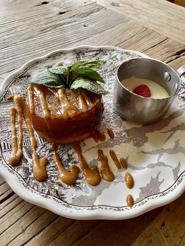 Restaurant Chez JJ à Paris, France