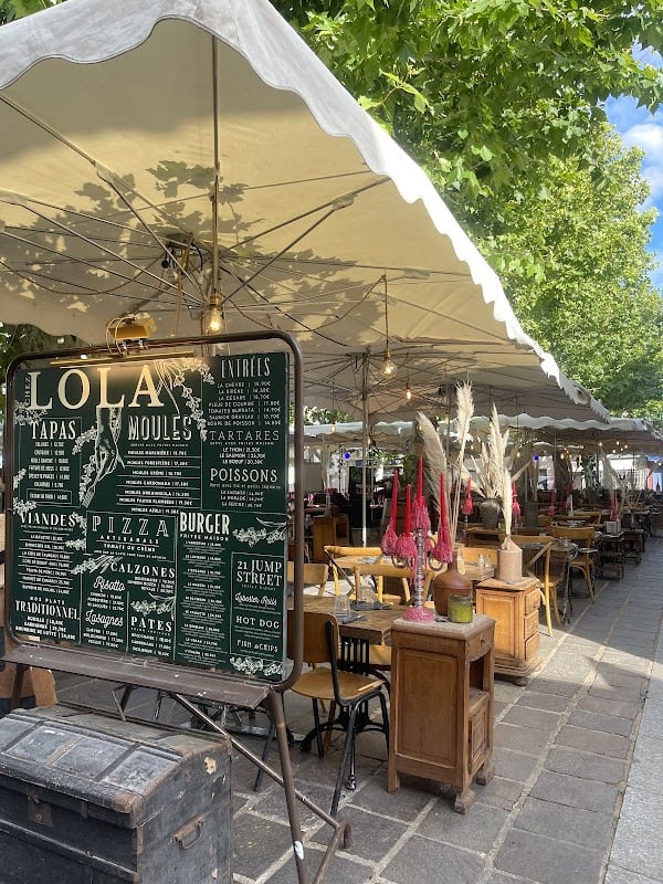 Restaurant Chez Lola à Le Grau-du-Roi, France