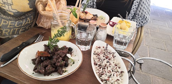 Restaurant Chez Lola à Le Grau-du-Roi, France