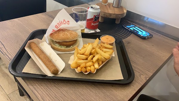 Restaurant Chez Luigi – snack-friterie à Morlanwelz, Belgique