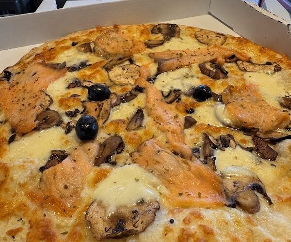 Restaurant Chez Matteo pizza burger à emporter à Le Porge, France